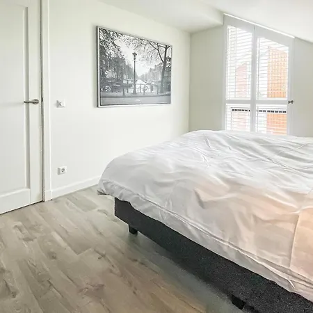 New Amsterdam